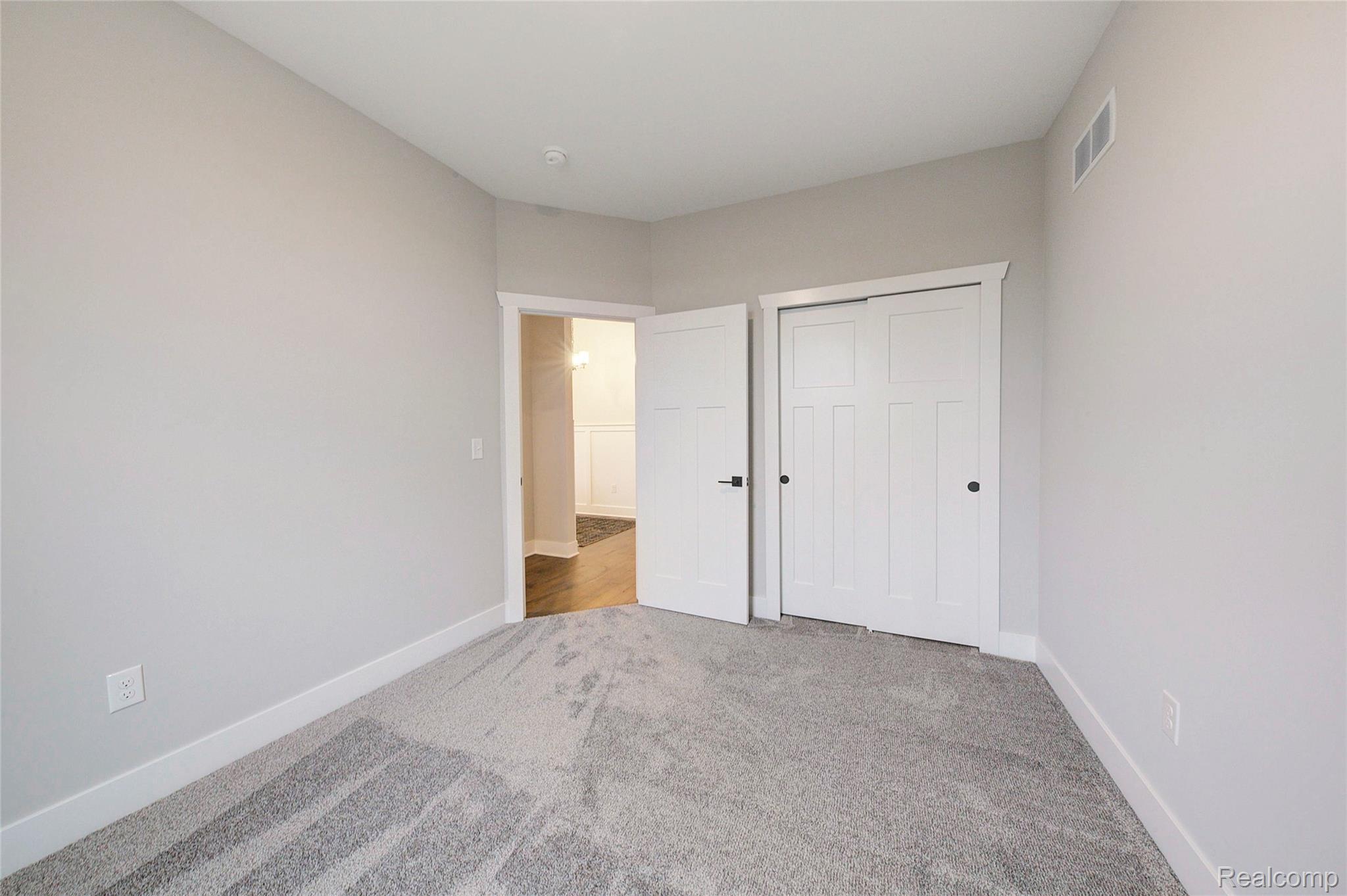 Moh 60 Birkdale Lane Marion Township MI 48843