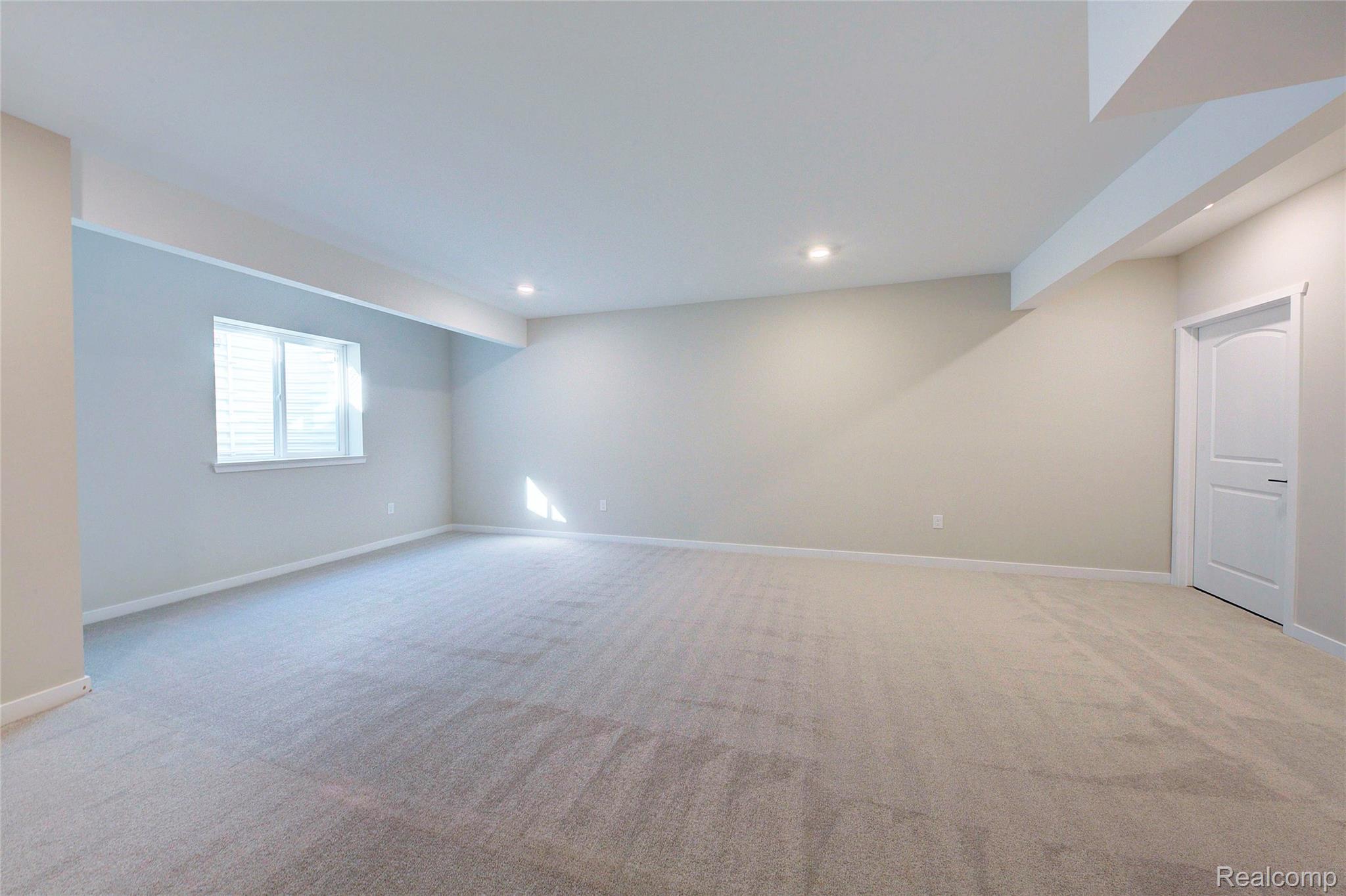 Moh 60 Birkdale Lane Marion Township MI 48843