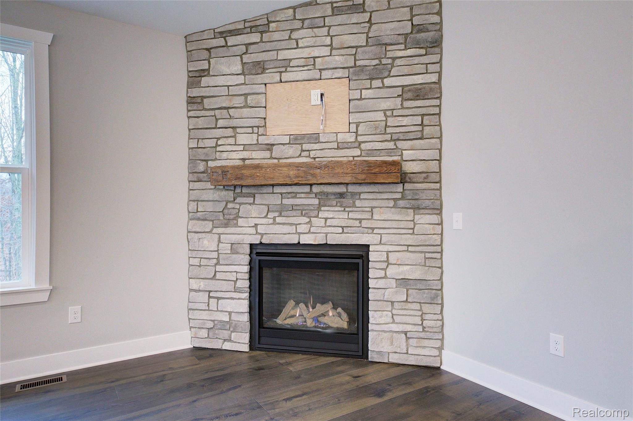 Moh 60 Birkdale Lane Marion Township MI 48843