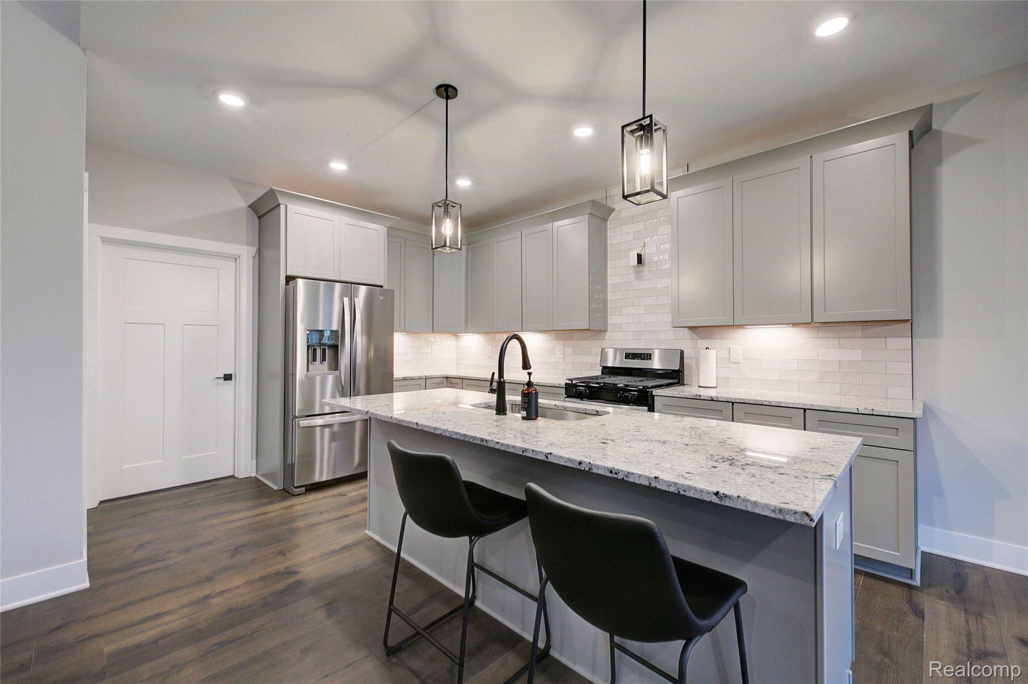 Moh 60 Birkdale Lane Marion Township MI 48843