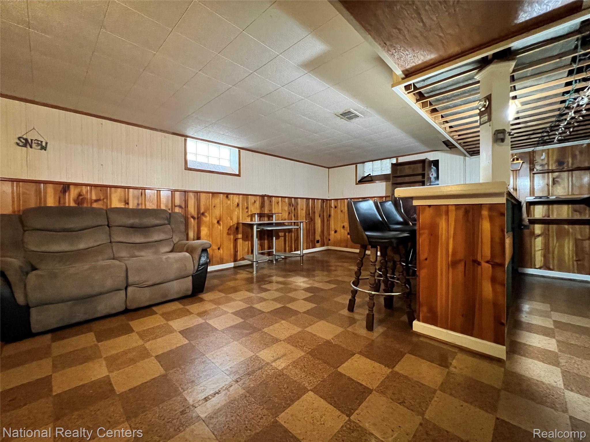 7159 Luana Avenue Allen Park City MI 48101