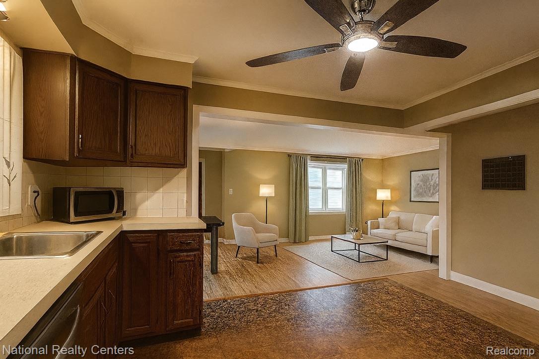 7159 Luana Avenue Allen Park City MI 48101