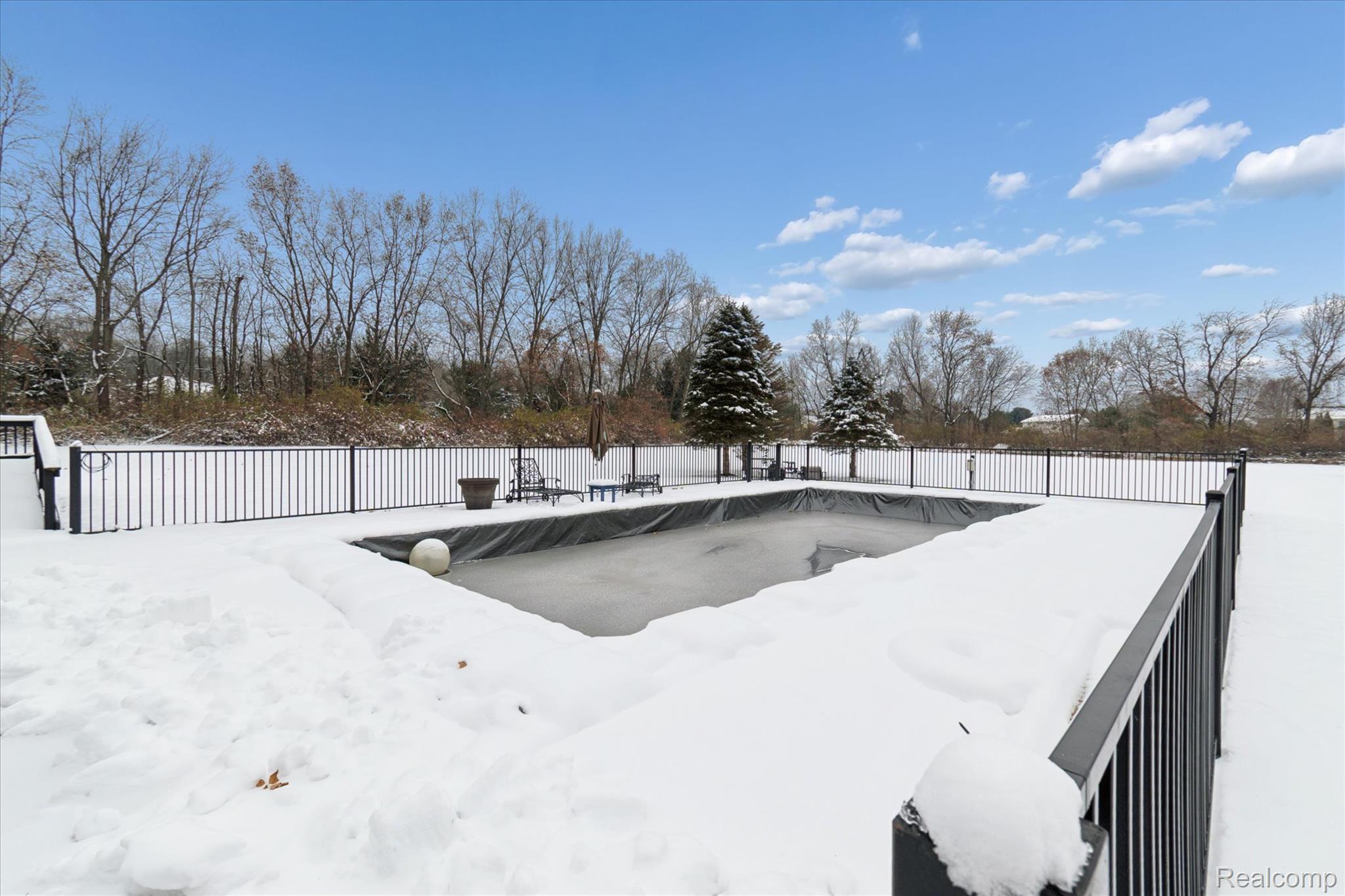 187 Darwin Road Putnam Township MI 48169
