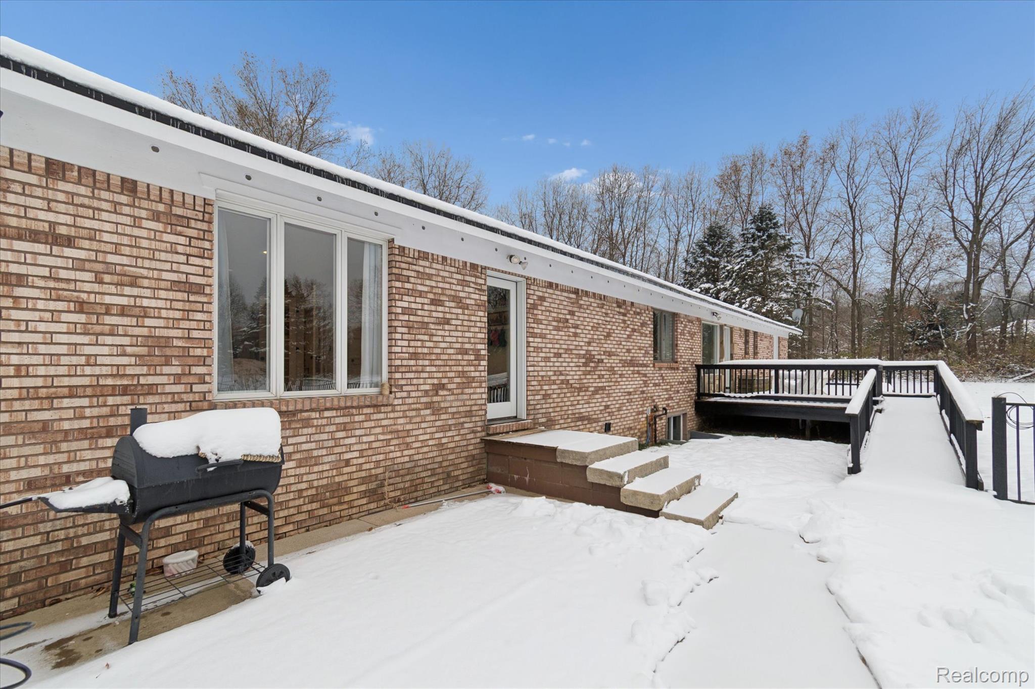 187 Darwin Road Putnam Township MI 48169