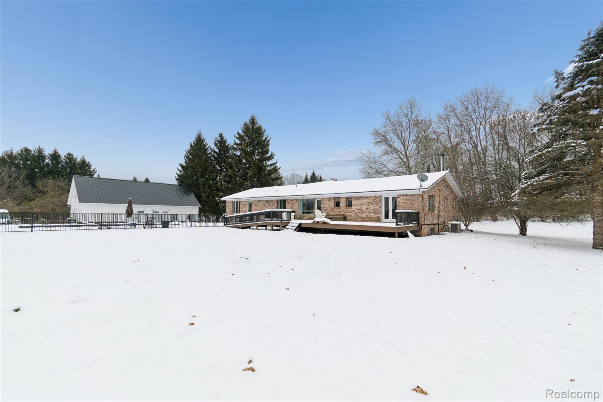 187 Darwin Road Putnam Township MI 48169
