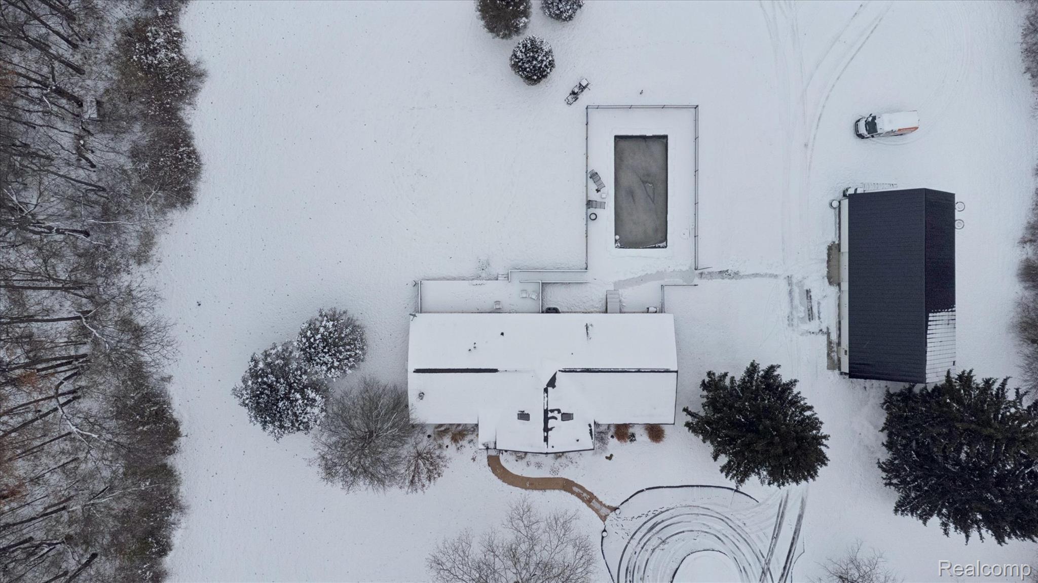187 Darwin Road Putnam Township MI 48169