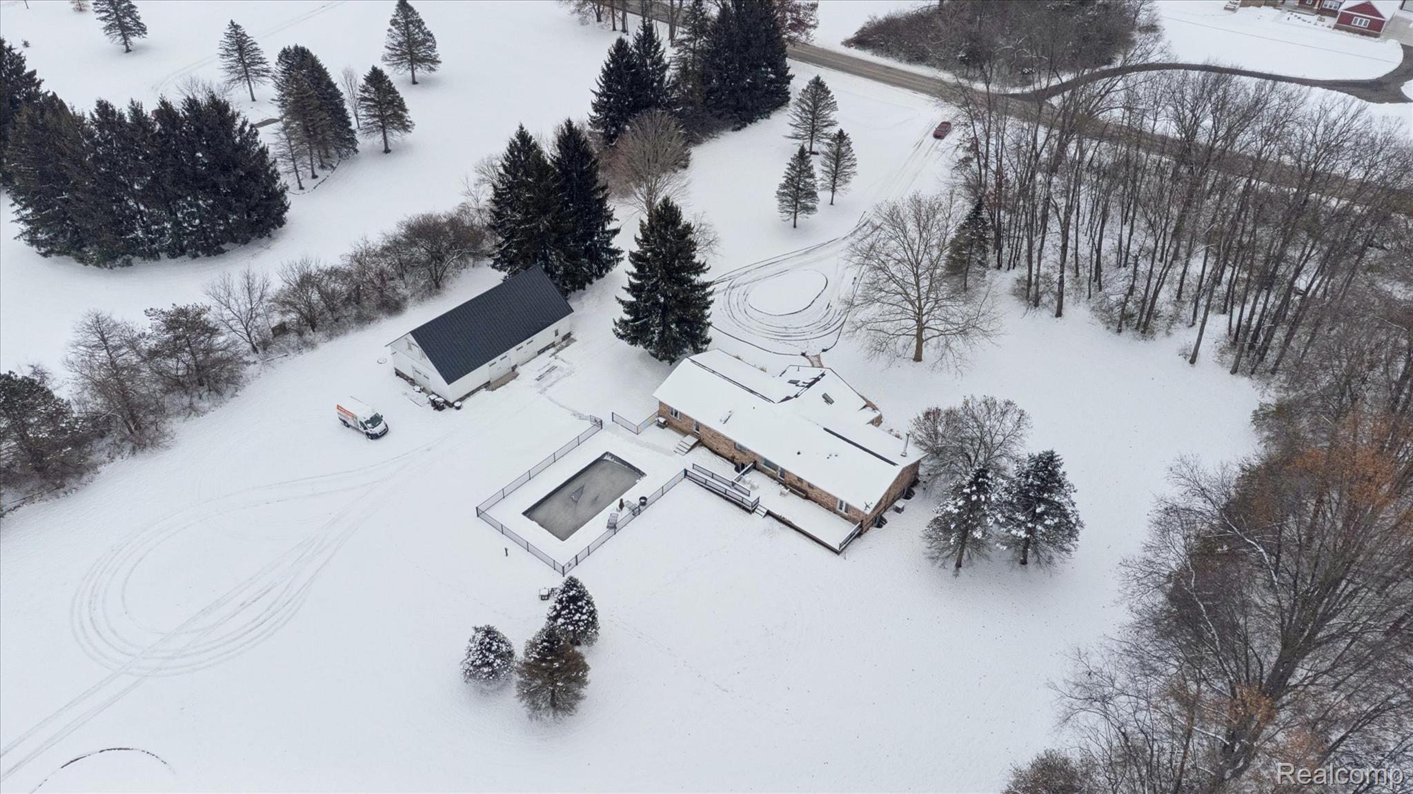 187 Darwin Road Putnam Township MI 48169