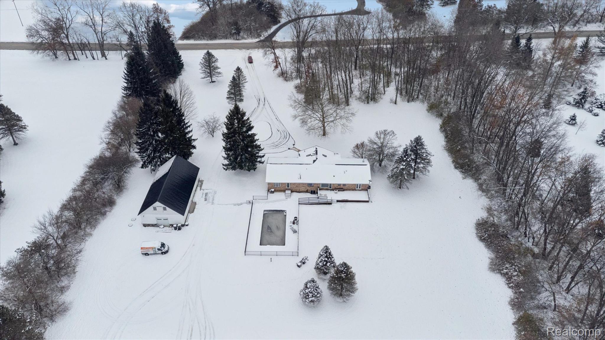 187 Darwin Road Putnam Township MI 48169
