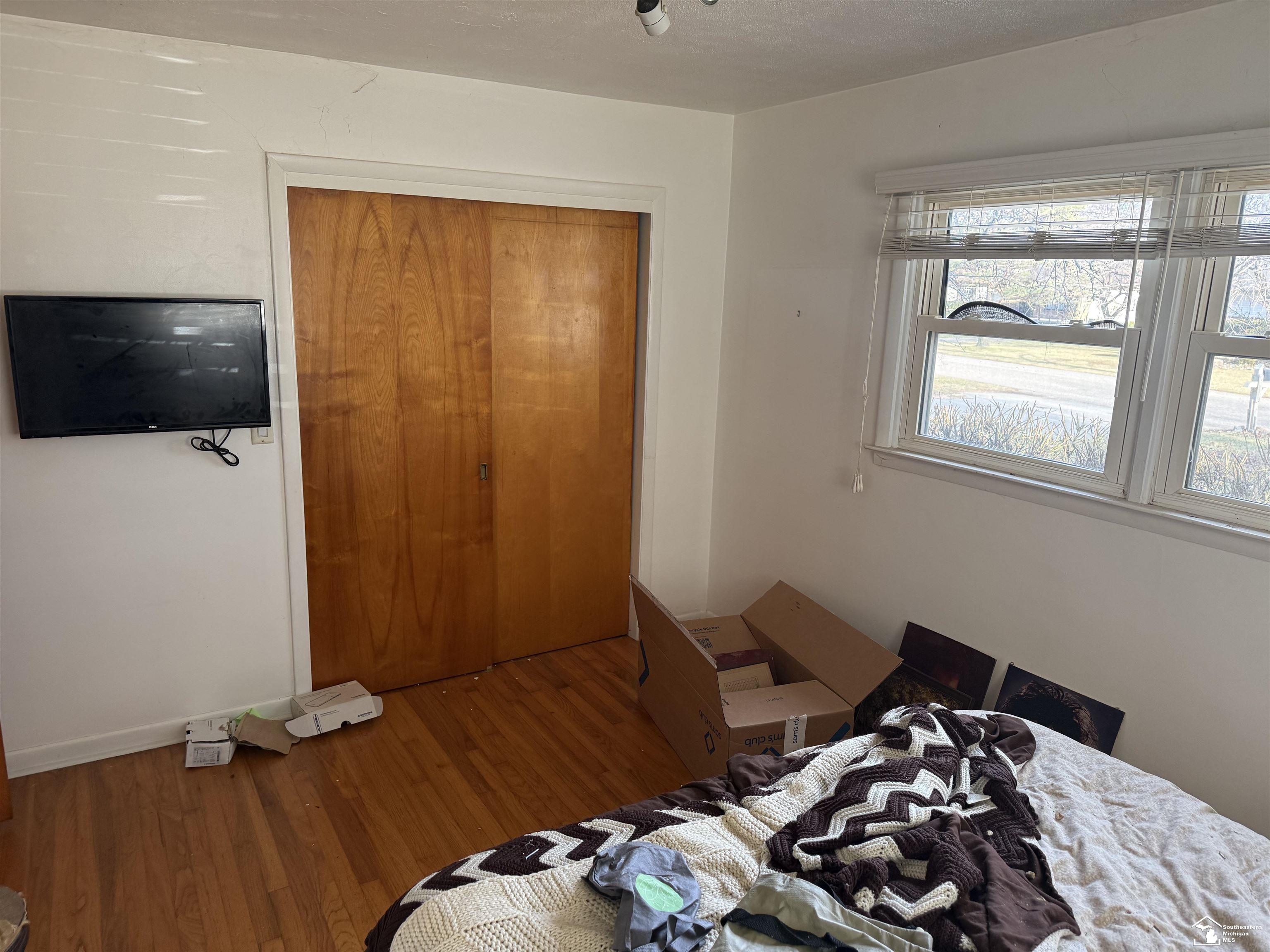 540 S Concetta Monroe Charter Township MI 48161