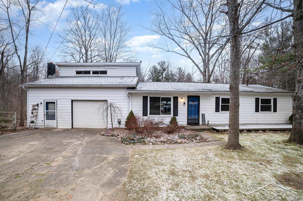 3215 Robertson Drive Beaverton Township MI 48612