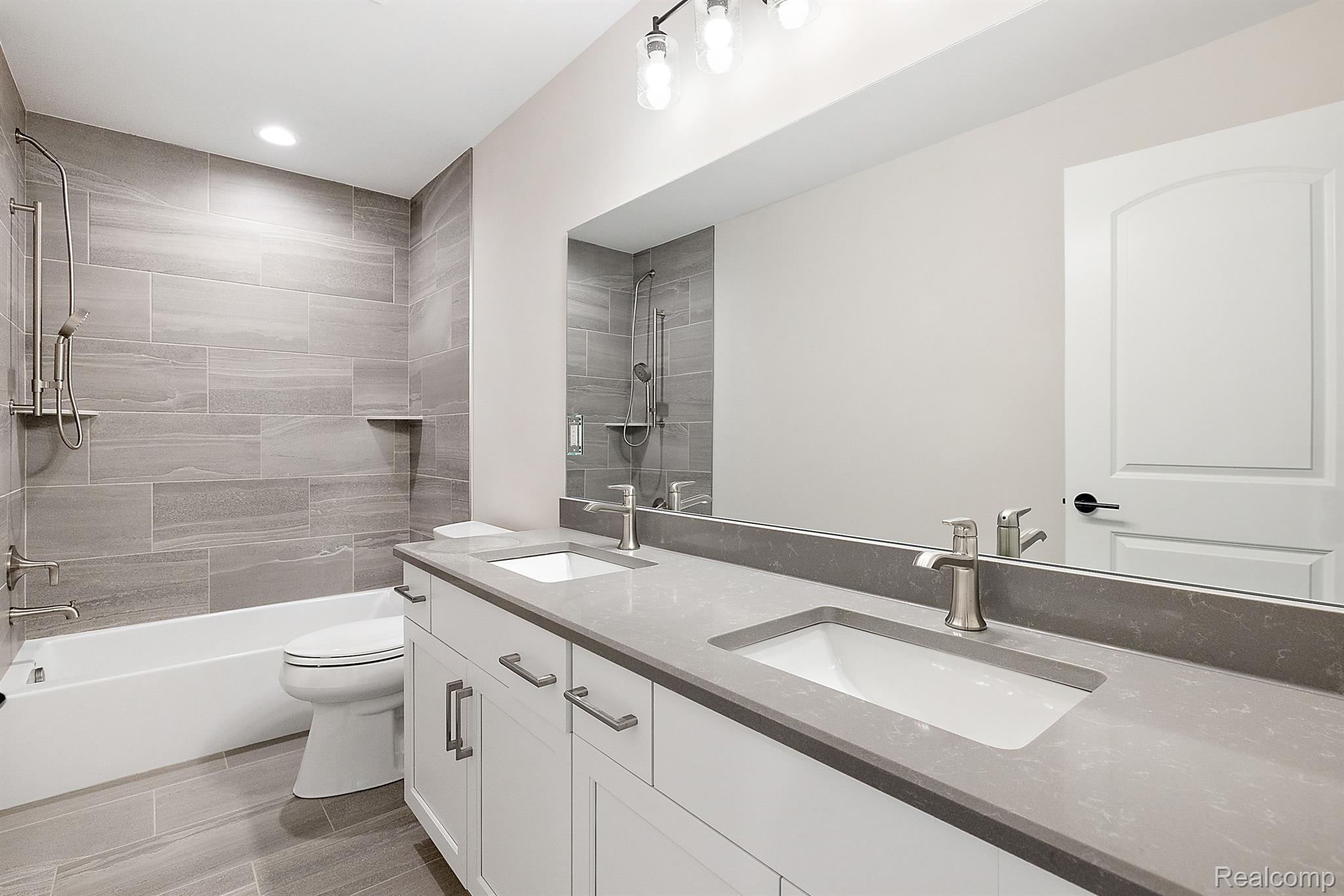 2166 Heidi Drive Addison Township MI 48370