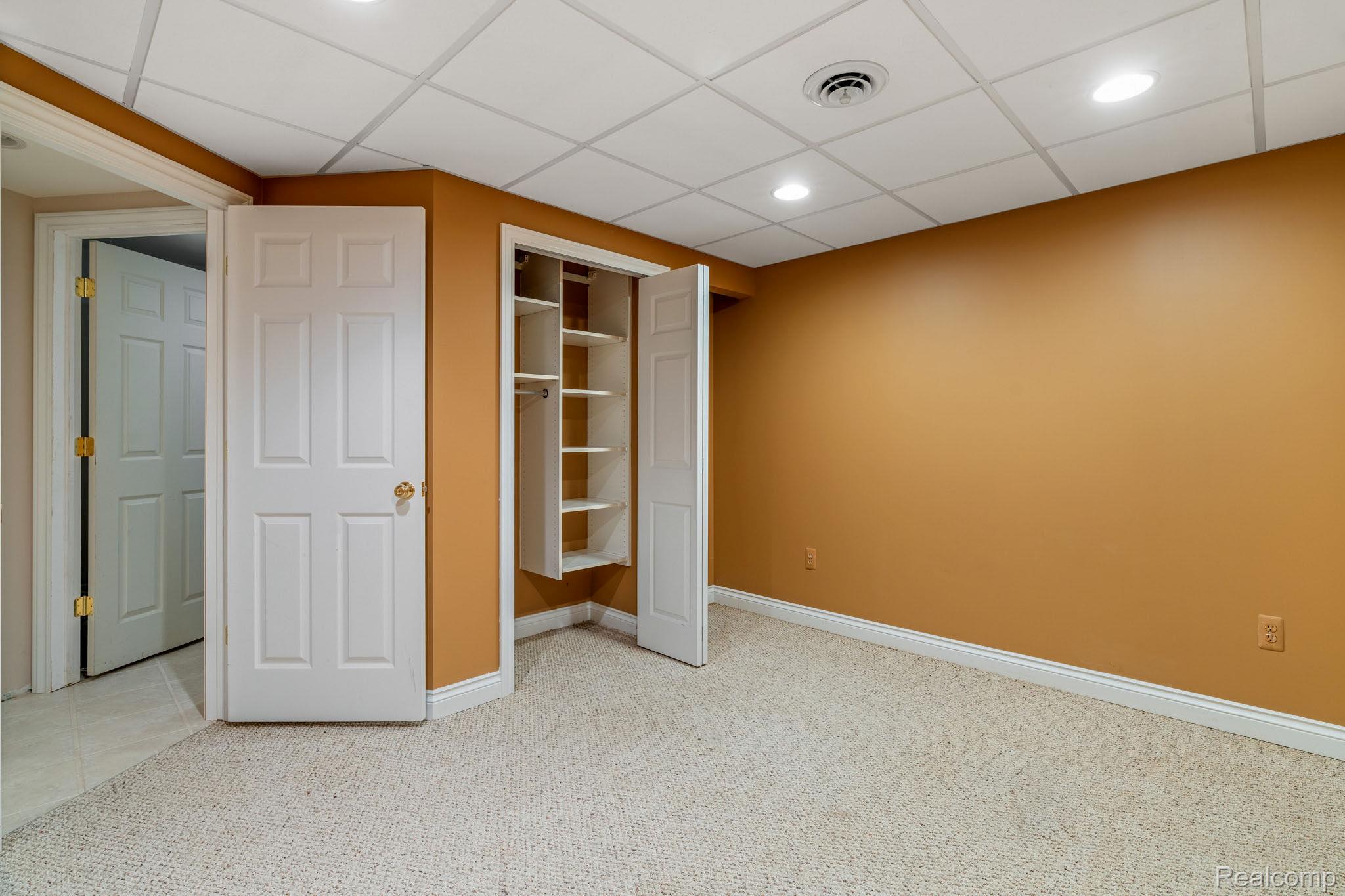 6051 Hough Road Almont Township MI 48003