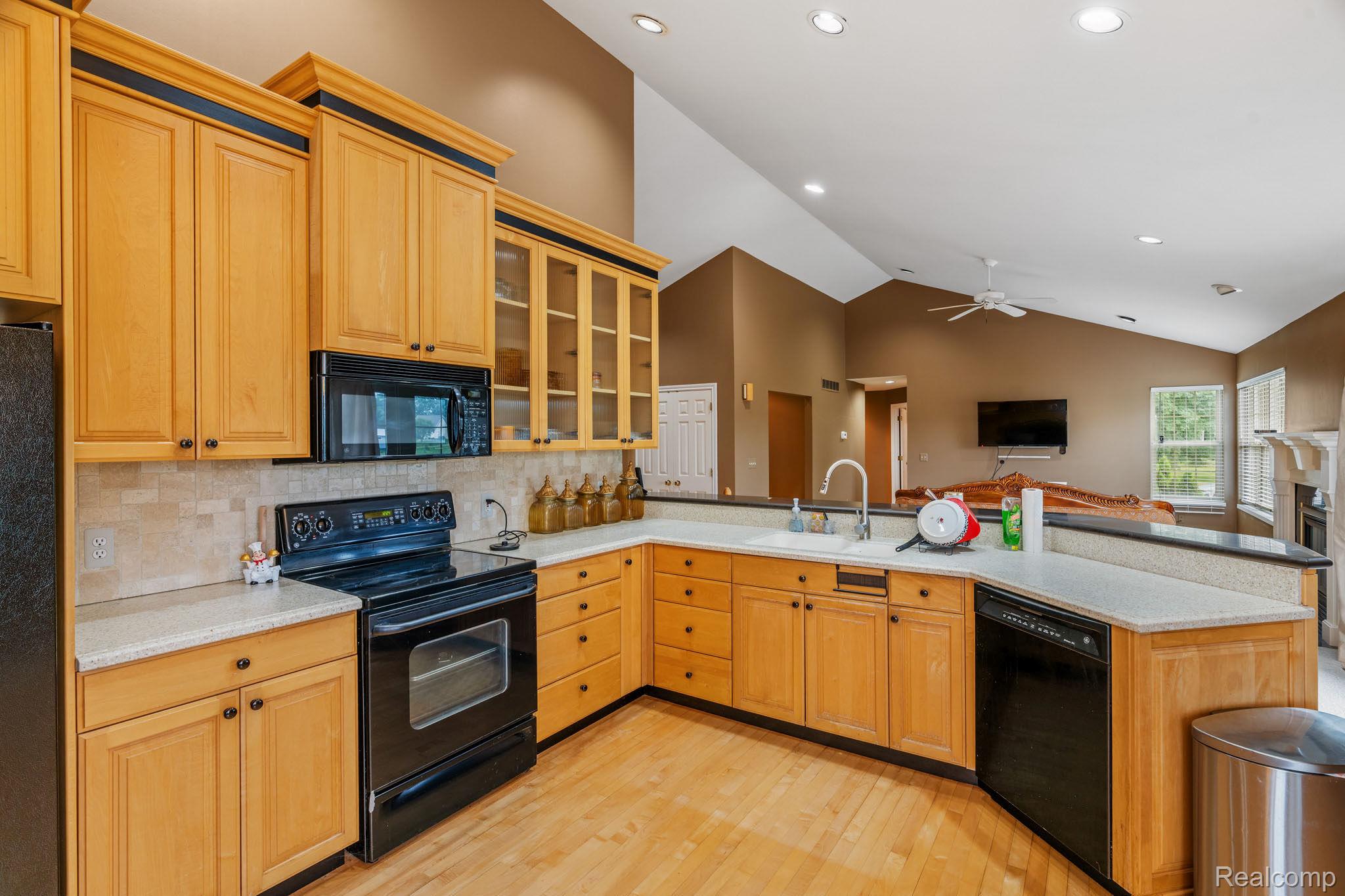 6051 Hough Road Almont Township MI 48003