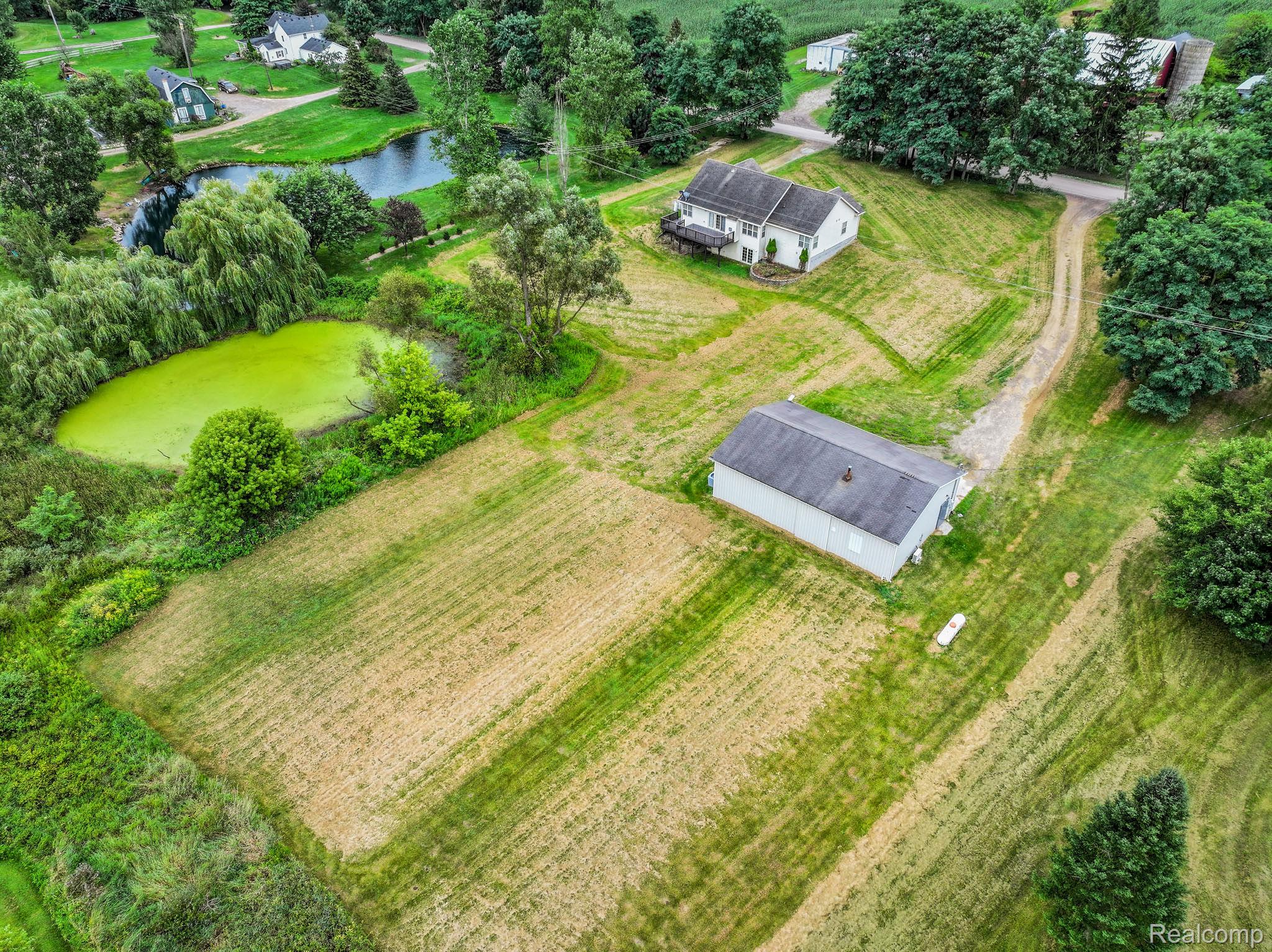 6051 Hough Road Almont Township MI 48003