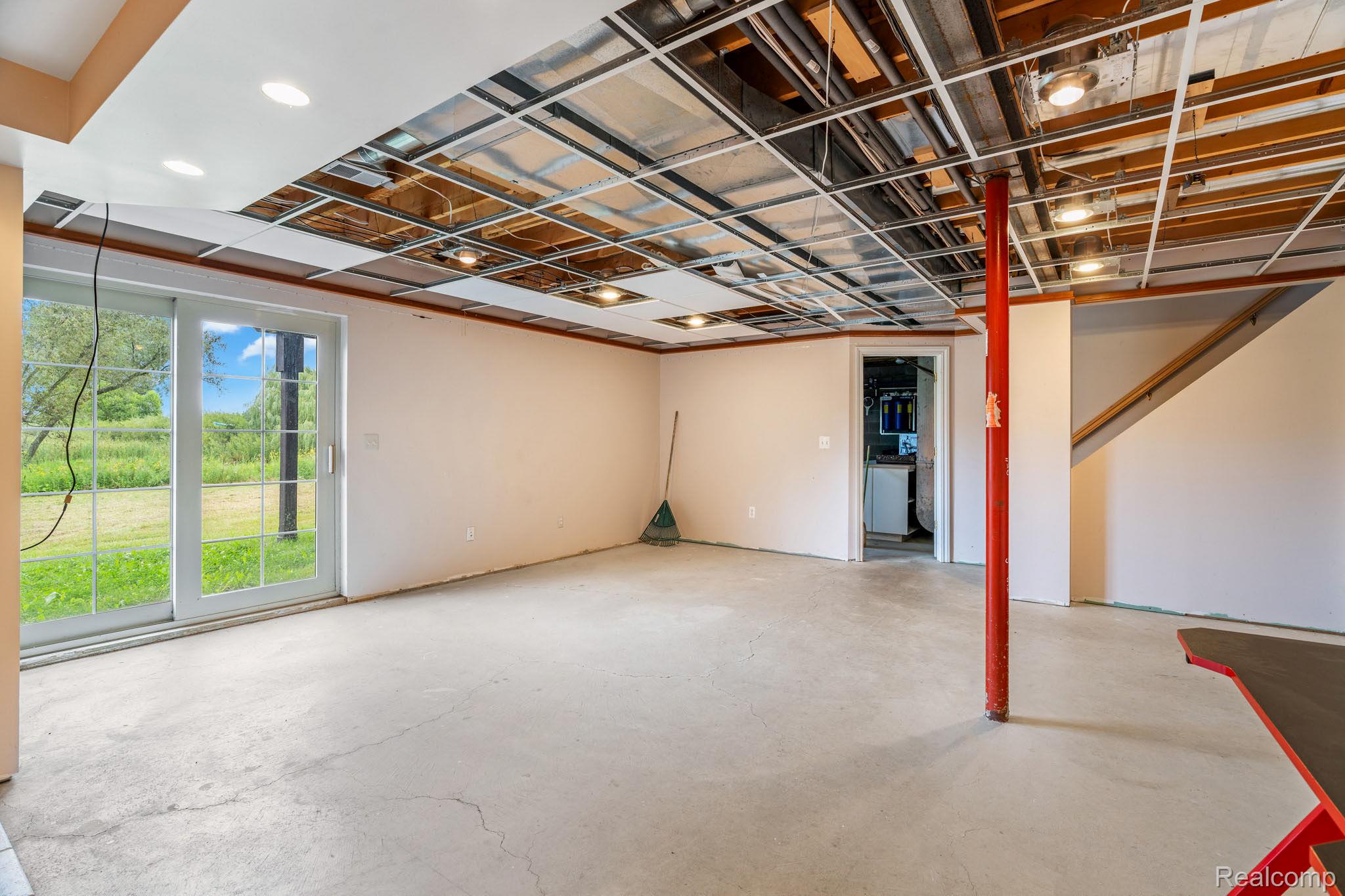 6051 Hough Road Almont Township MI 48003