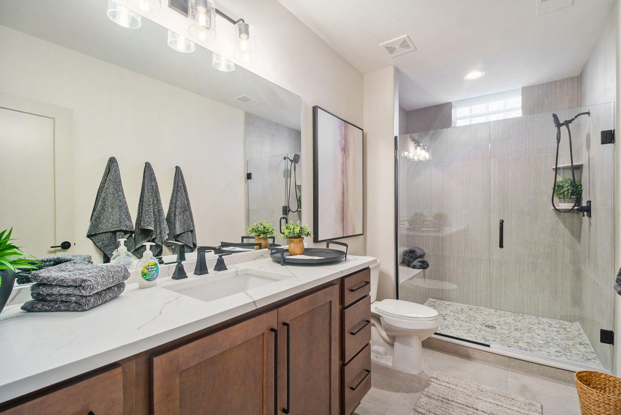 13953 Quail View Drive Washington Township MI 48094