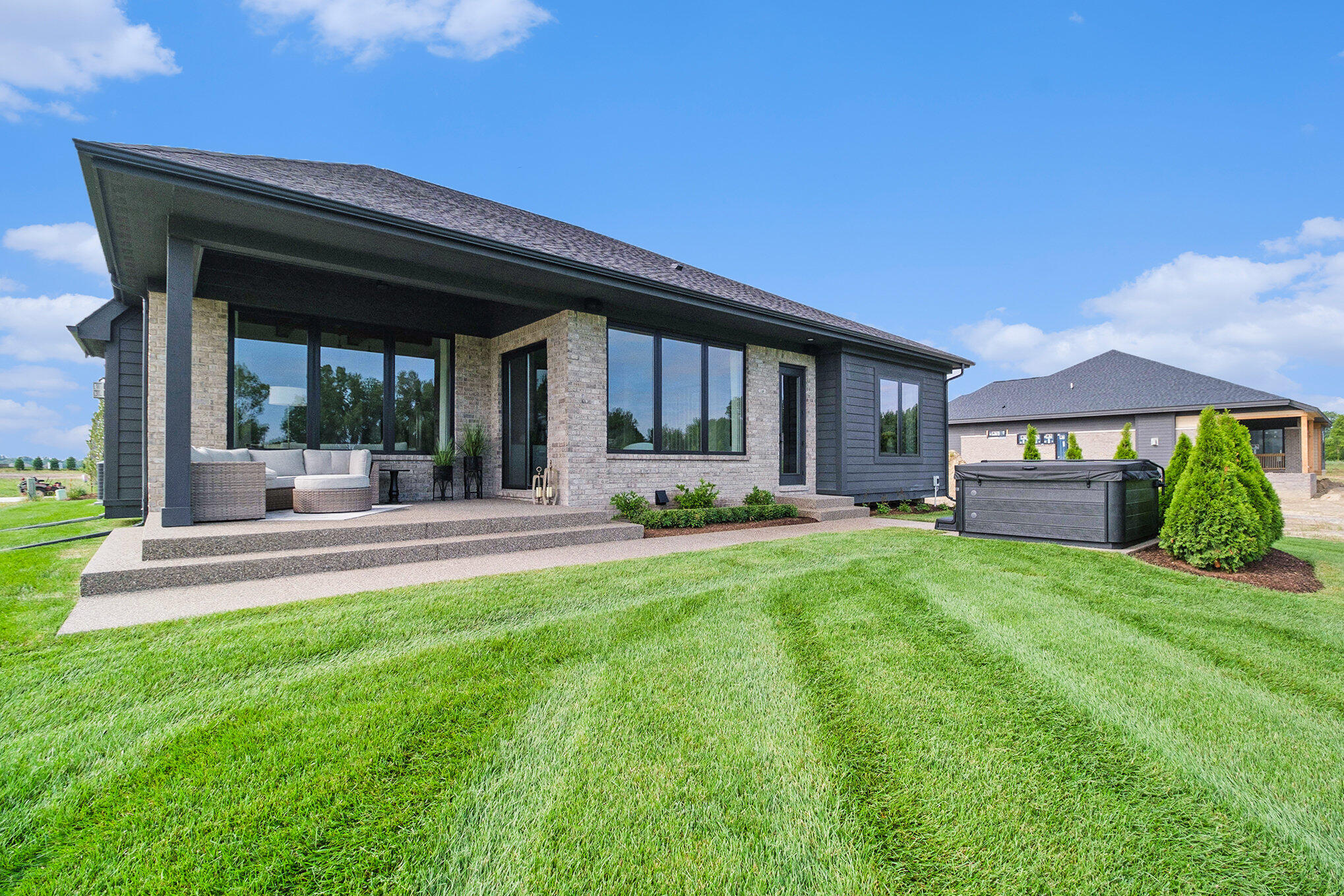 13953 Quail View Drive Washington Township MI 48094
