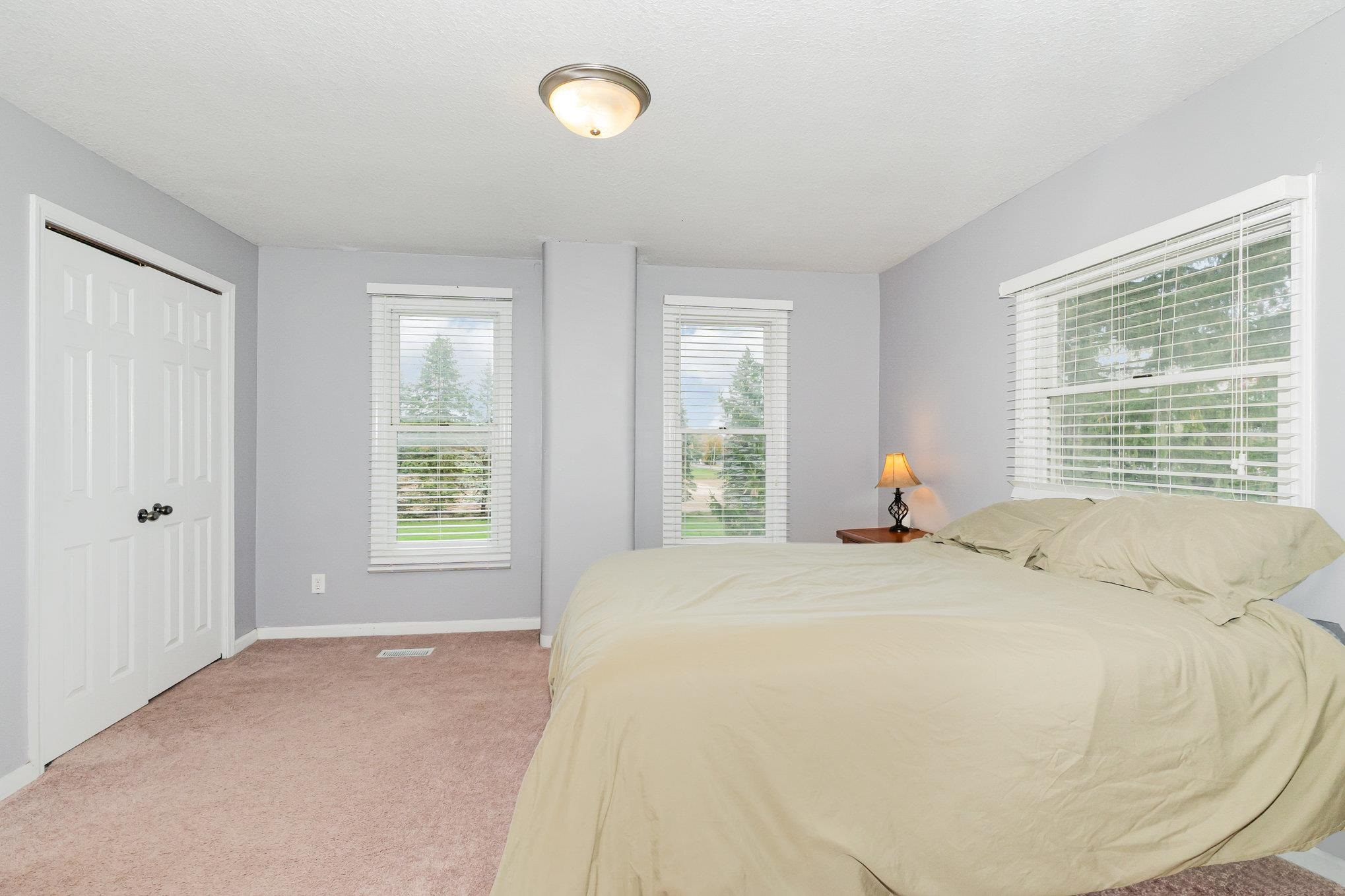 706 S Lincoln Avenue Alma City MI 48801