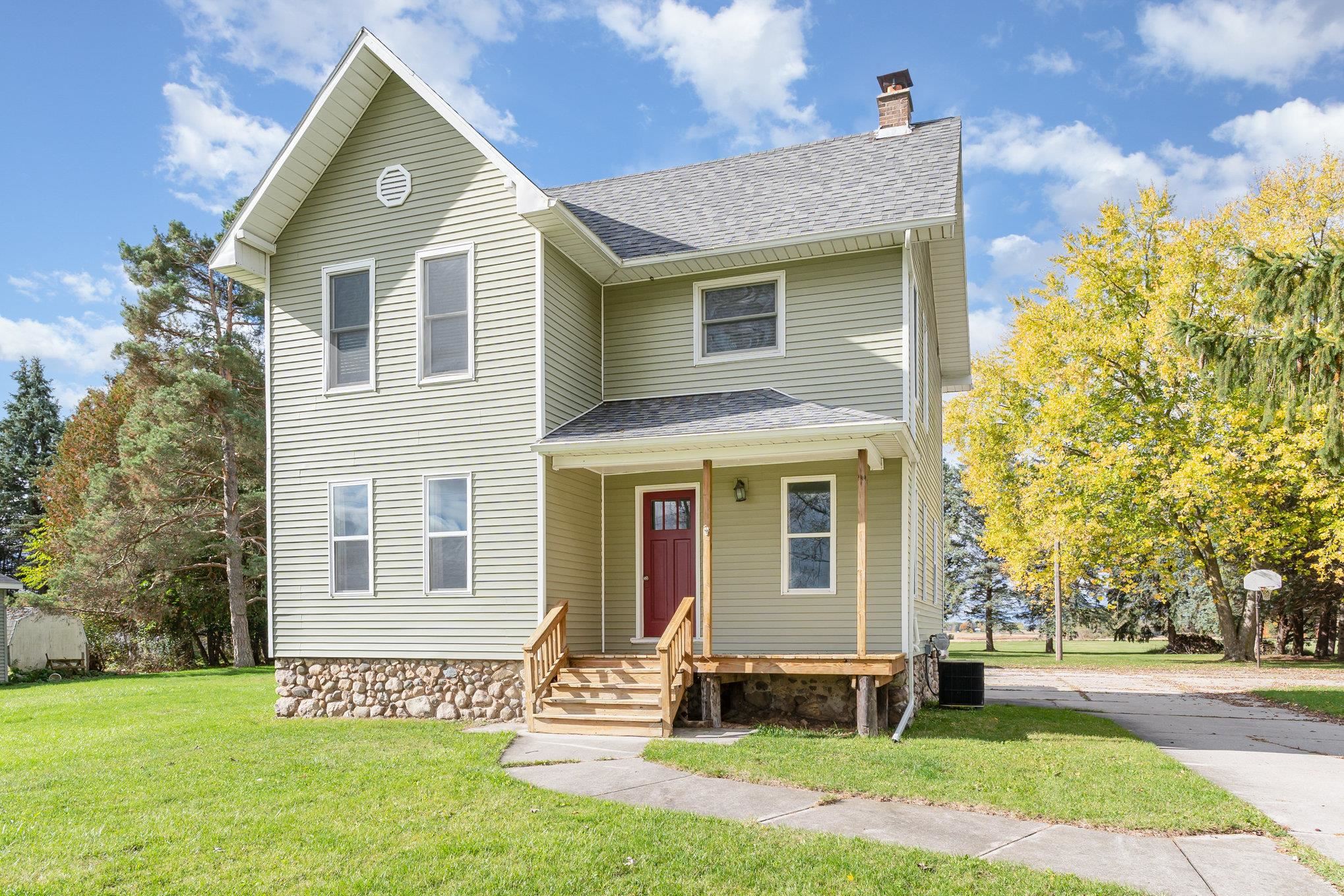 706 S Lincoln Avenue Alma City MI 48801