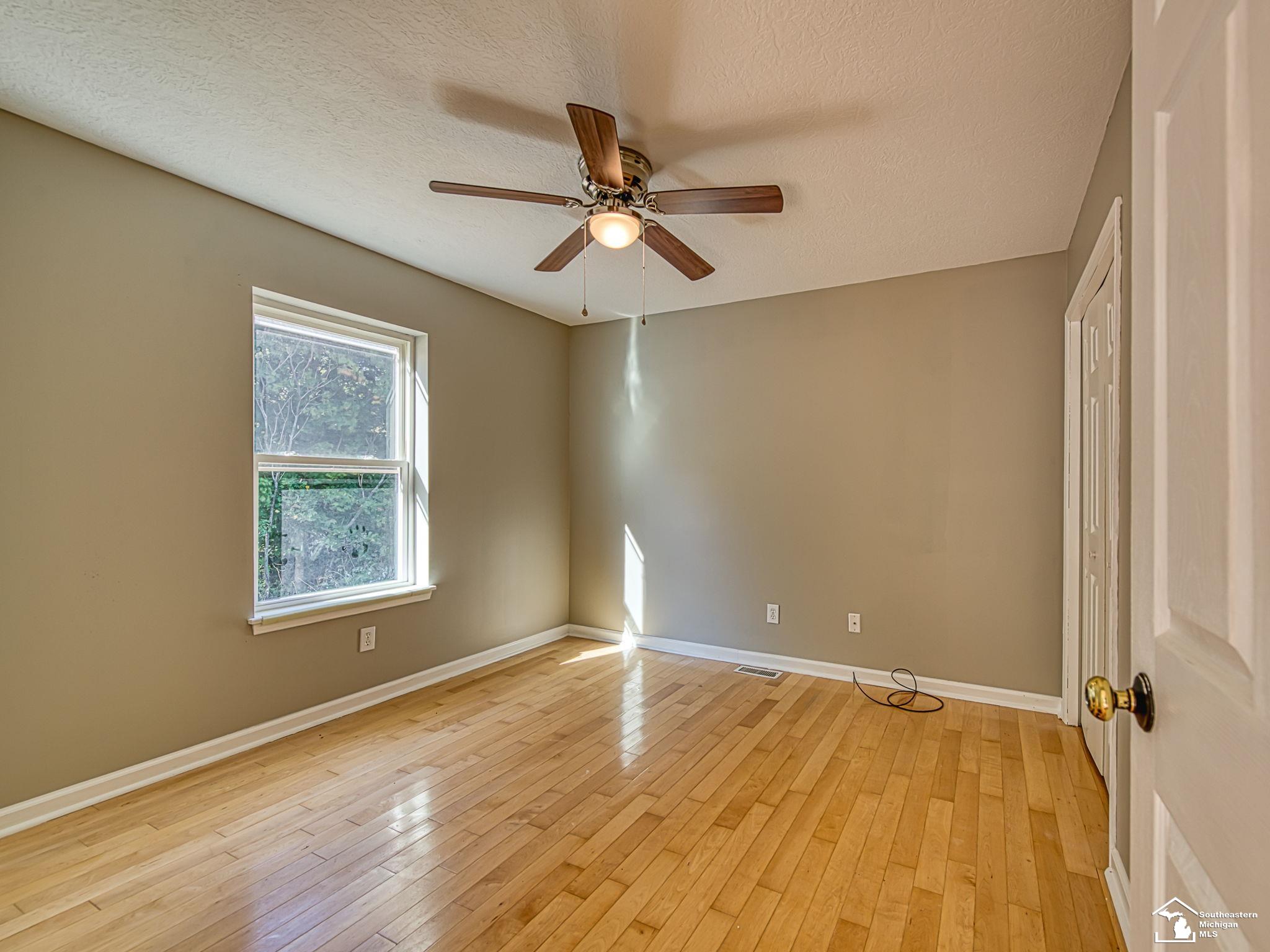 6482 Sorby Highway Addison Village MI 49220