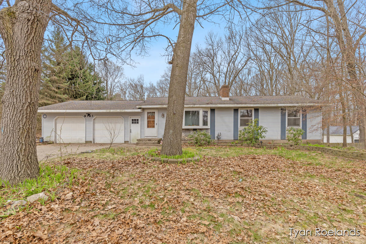 8787 Algoma Avenue NE Algoma Township MI 49341