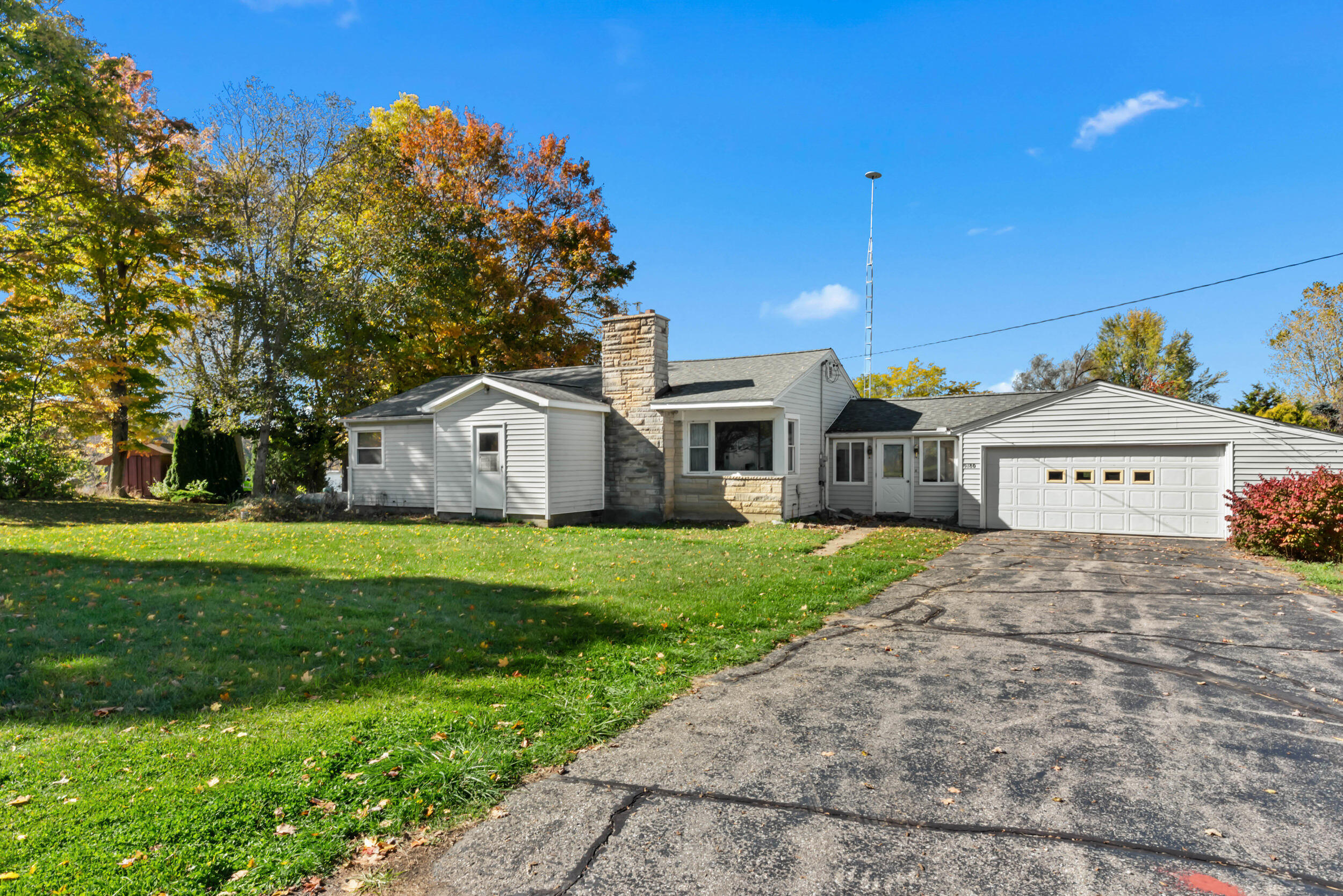 9180 Arkansaw Road Allen Township MI 49227