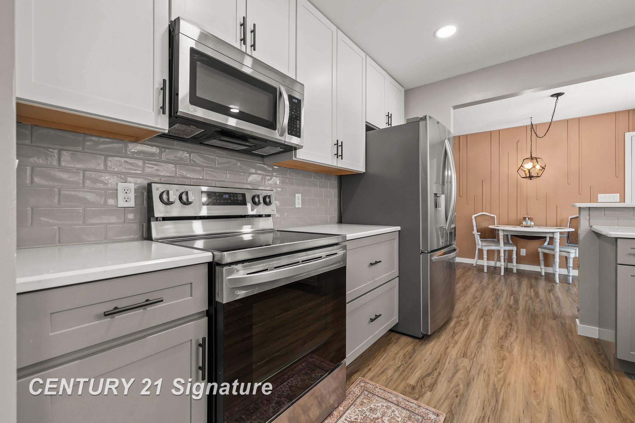 1430 Dover Place Saginaw Charter Township MI 48638