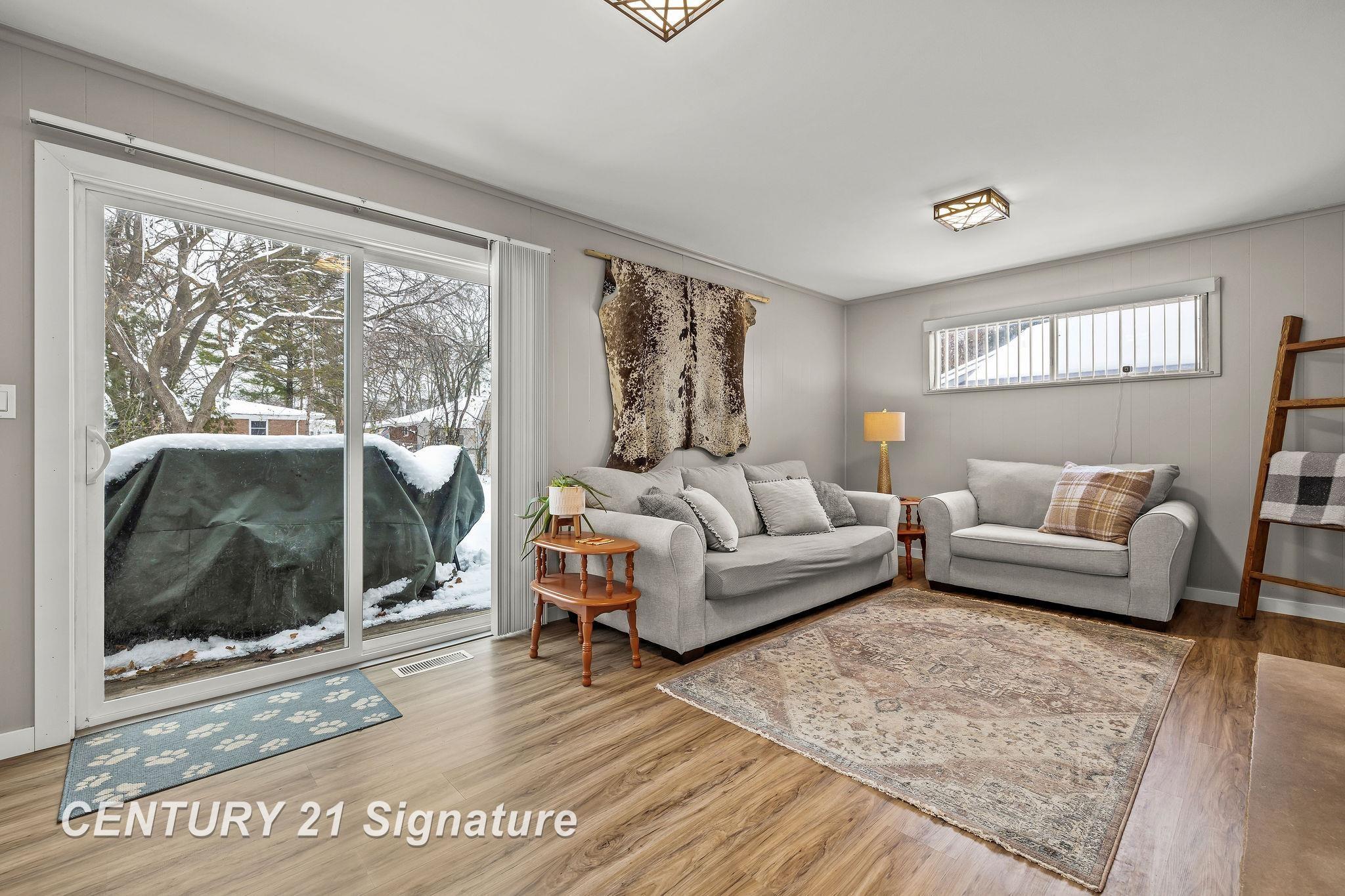 1430 Dover Place Saginaw Charter Township MI 48638