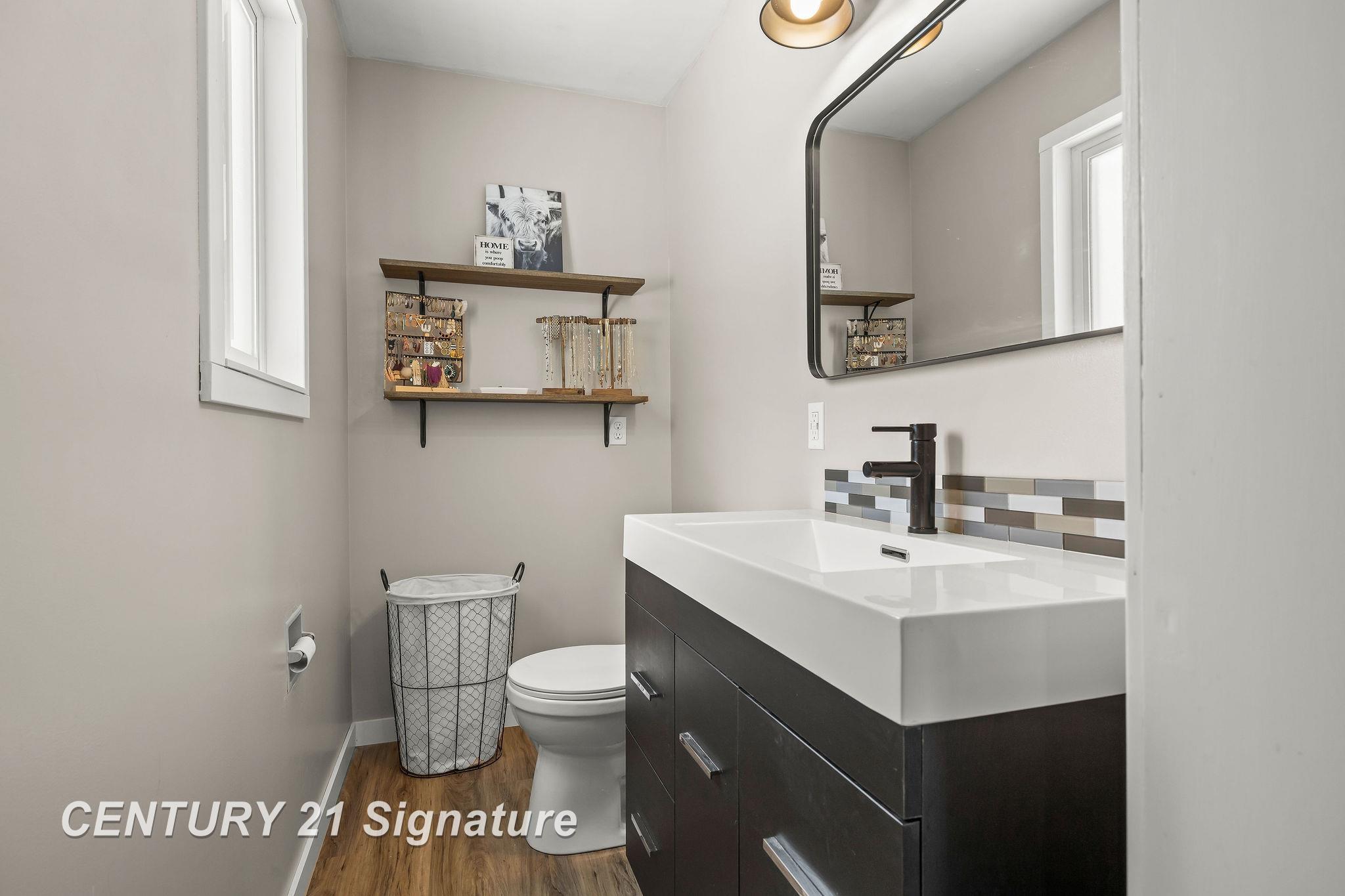 1430 Dover Place Saginaw Charter Township MI 48638