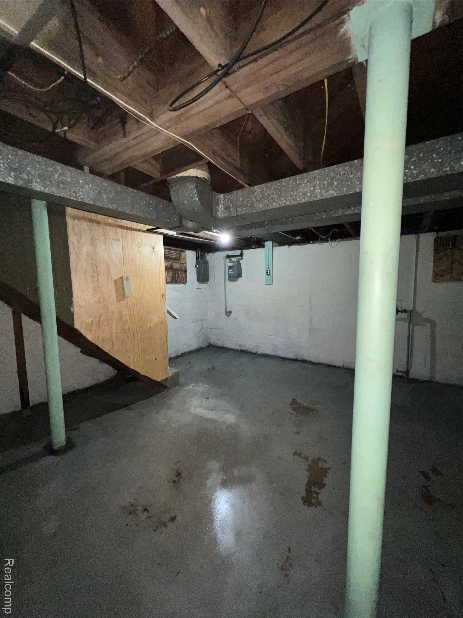 1616 State Street Saginaw City MI 48602