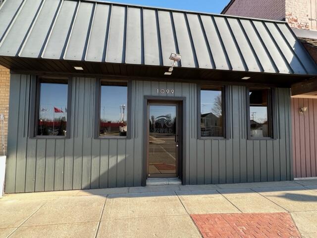 1099 E Wilcox Avenue White Cloud City MI 49349