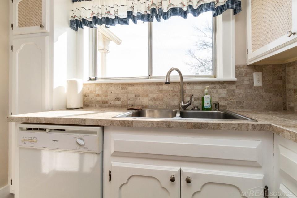 1516 Street Clair River Drive Algonac City MI 48001