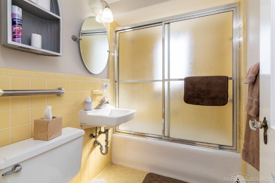 1516 Street Clair River Drive Algonac City MI 48001