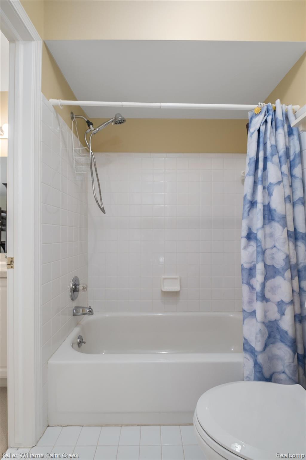 3120 Pond Road Addison Township MI 48367