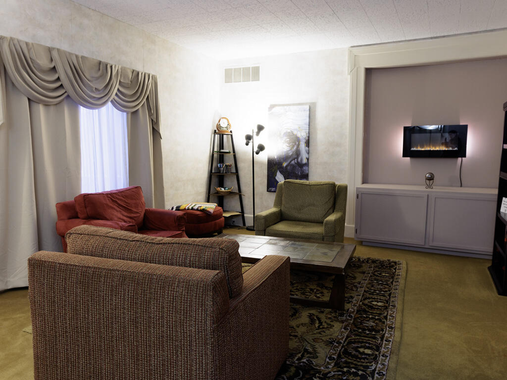 208 W Erie Street Albion City MI 49224