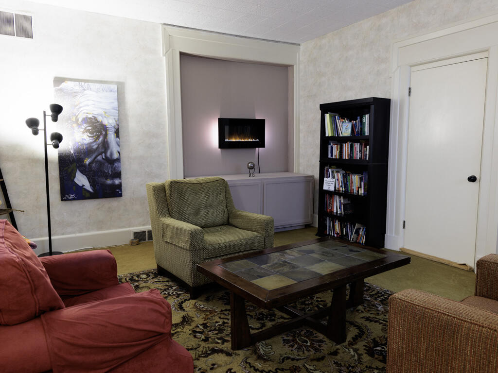 208 W Erie Street Albion City MI 49224