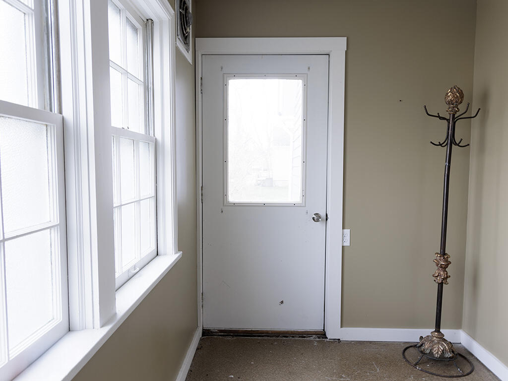 208 W Erie Street Albion City MI 49224