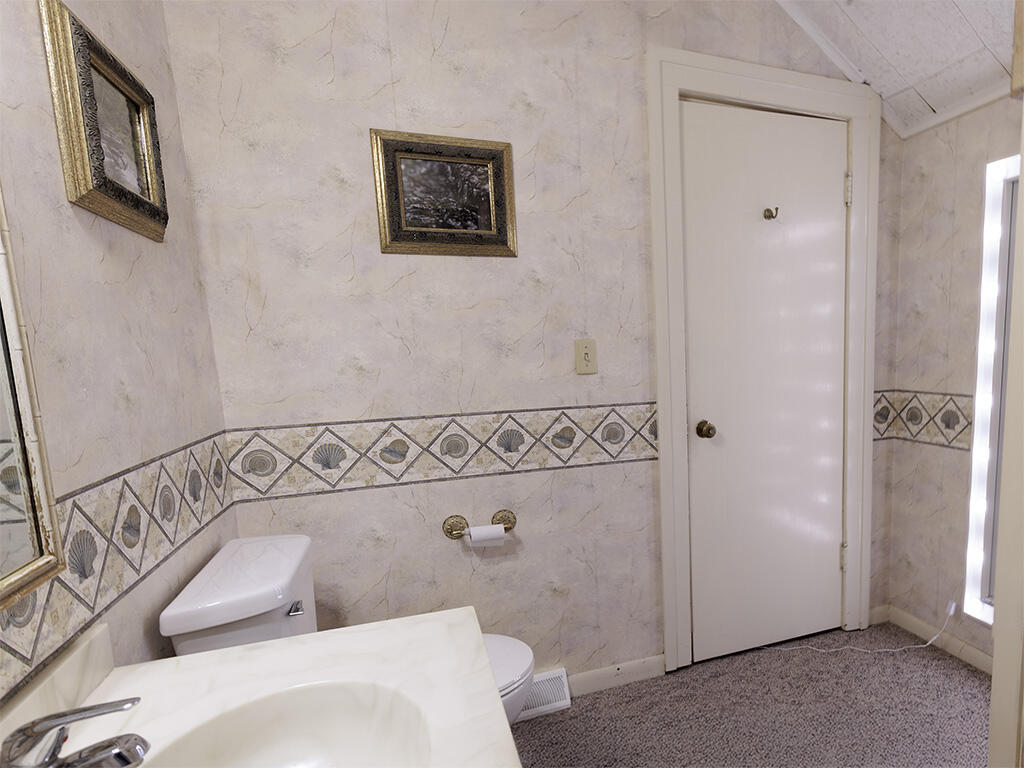 208 W Erie Street Albion City MI 49224