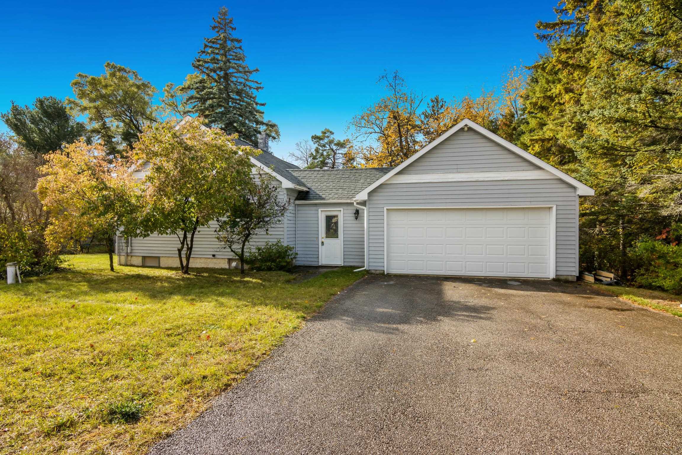 6103 Holt Road Acme Township MI 49690