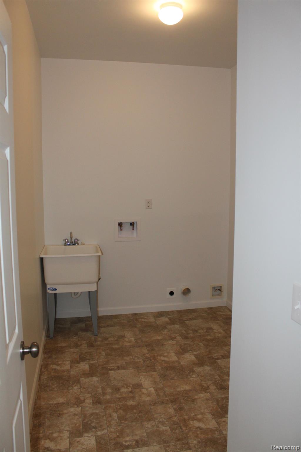 58139 Kincaid Street New Haven Village MI 48048