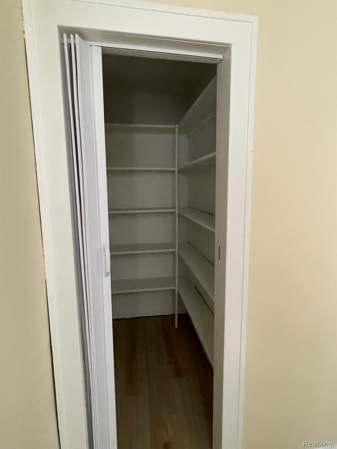 5894 Balfour Avenue Allen Park City MI 48101