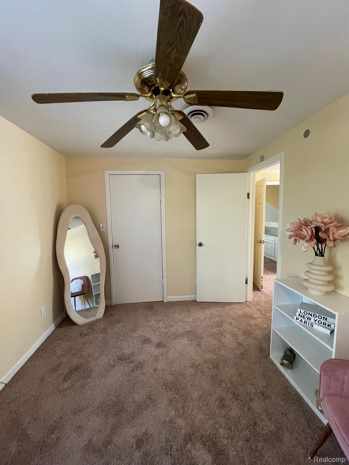 5894 Balfour Avenue Allen Park City MI 48101