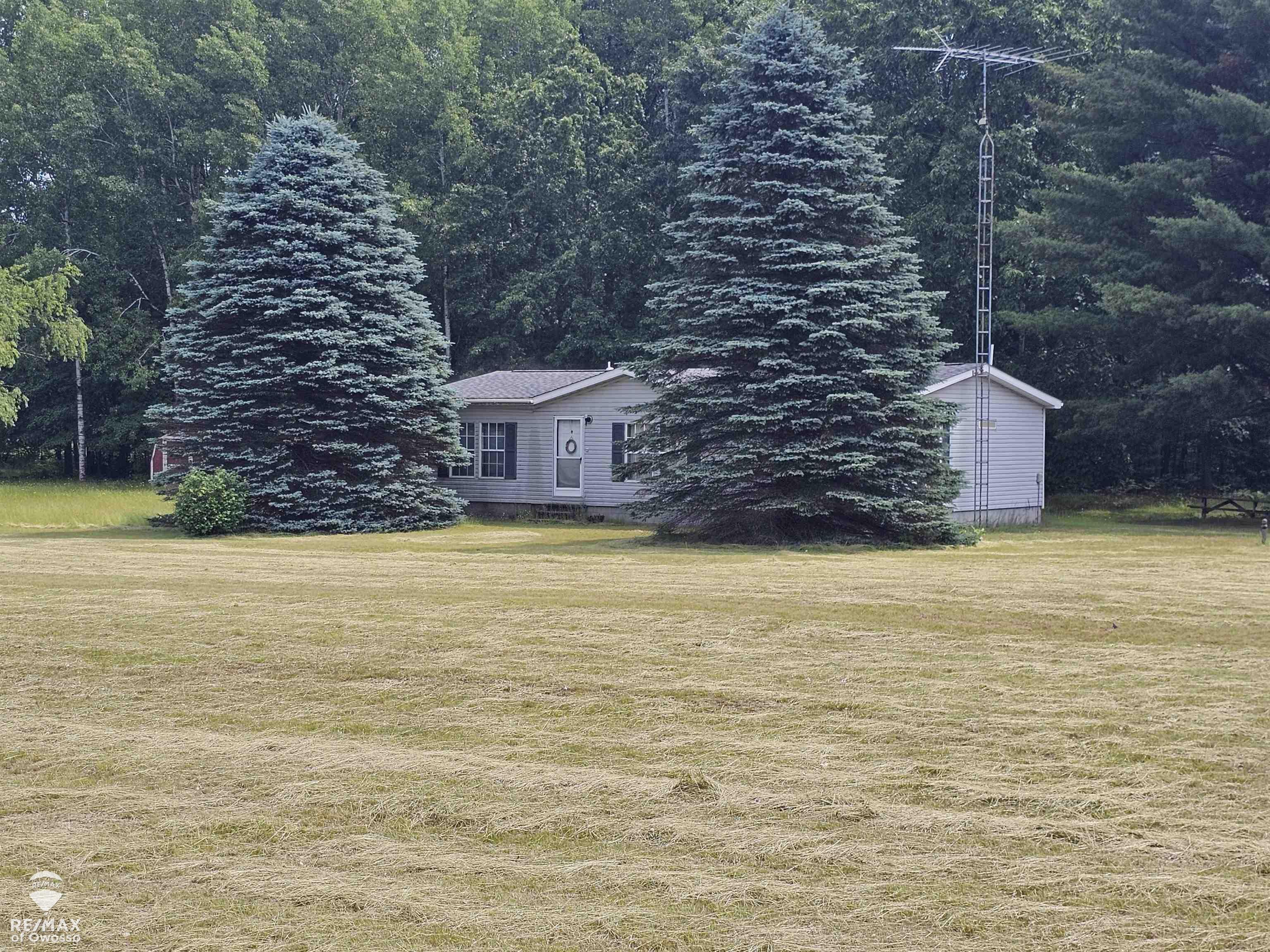 2789 Grass Lake Avenue Unknown City MI 48632