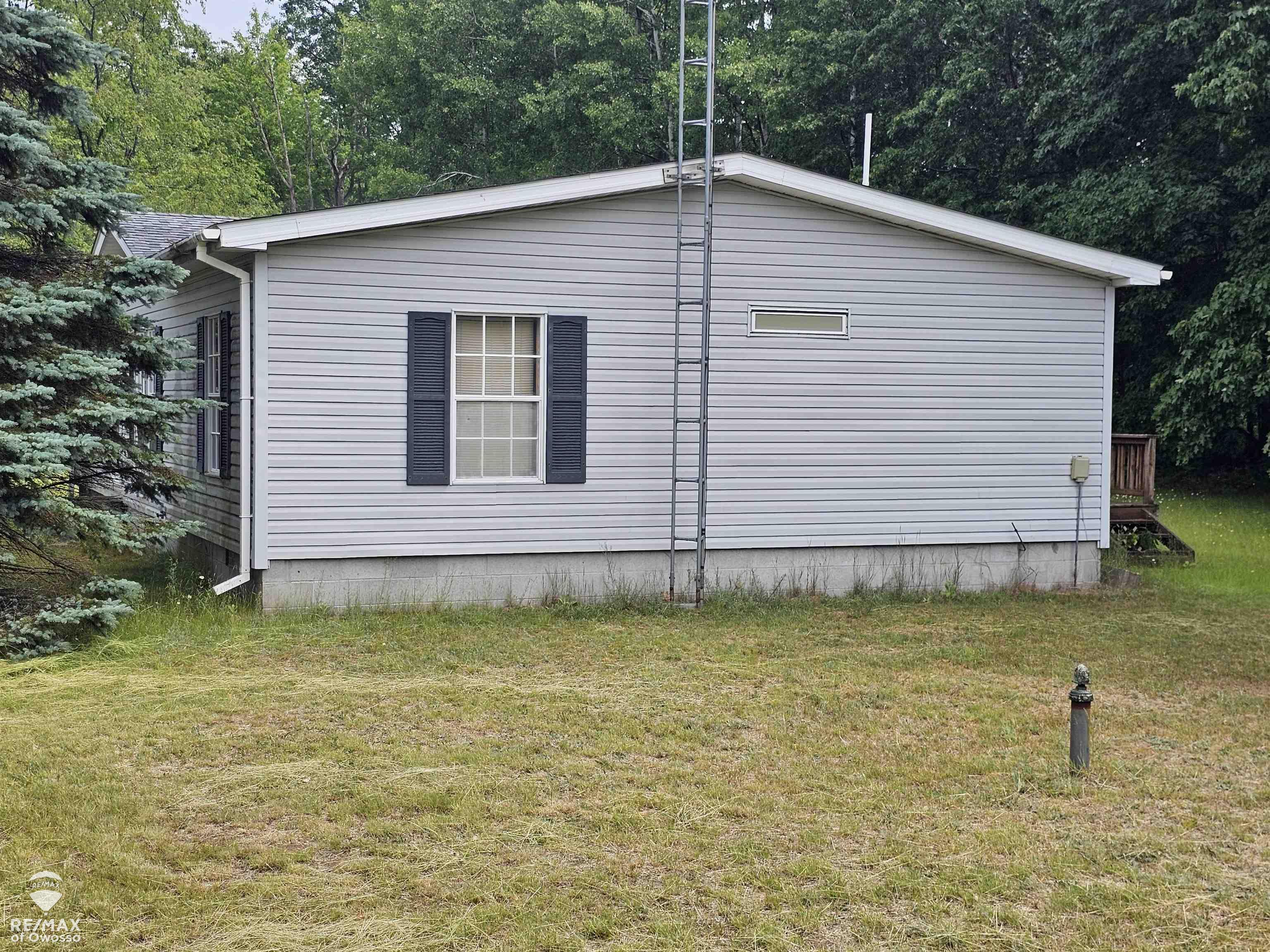 2789 Grass Lake Avenue Unknown City MI 48632
