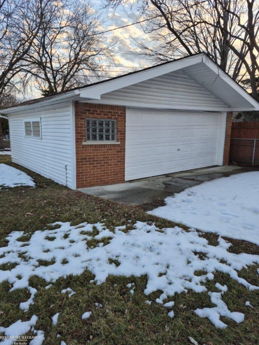 24895 Beck Avenue Eastpointe City MI 48021