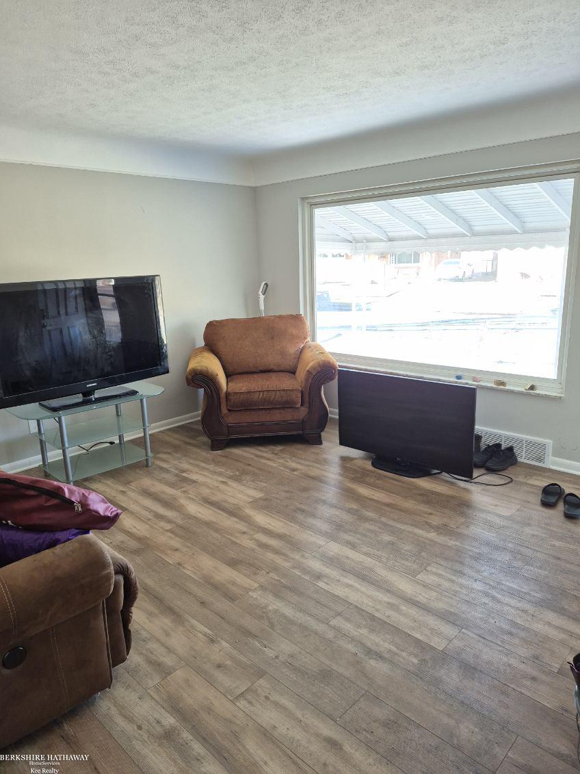 24895 Beck Avenue Eastpointe City MI 48021