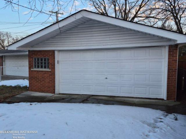 24895 Beck Avenue Eastpointe City MI 48021