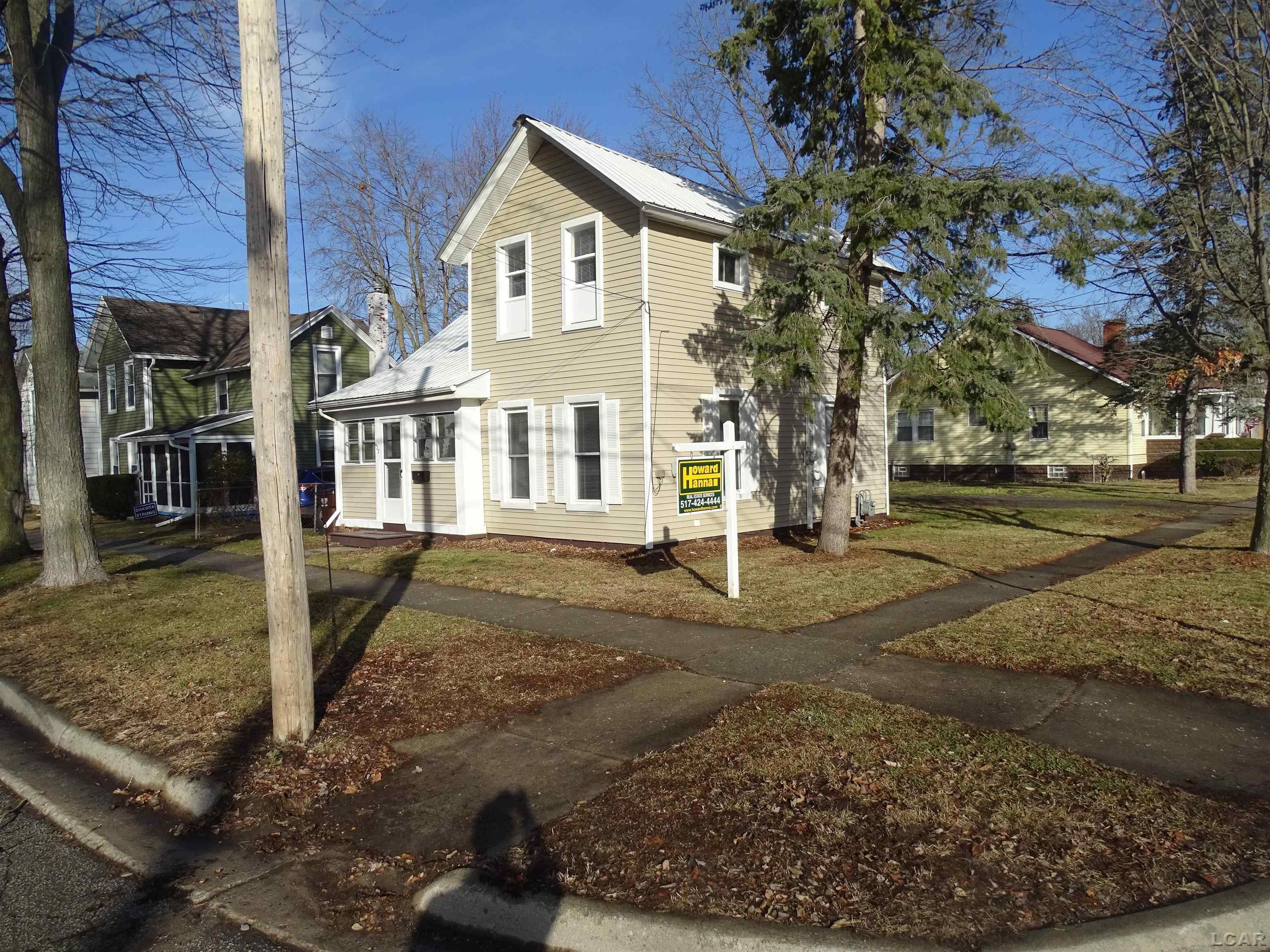 423 E Butler Street Adrian City MI 49221