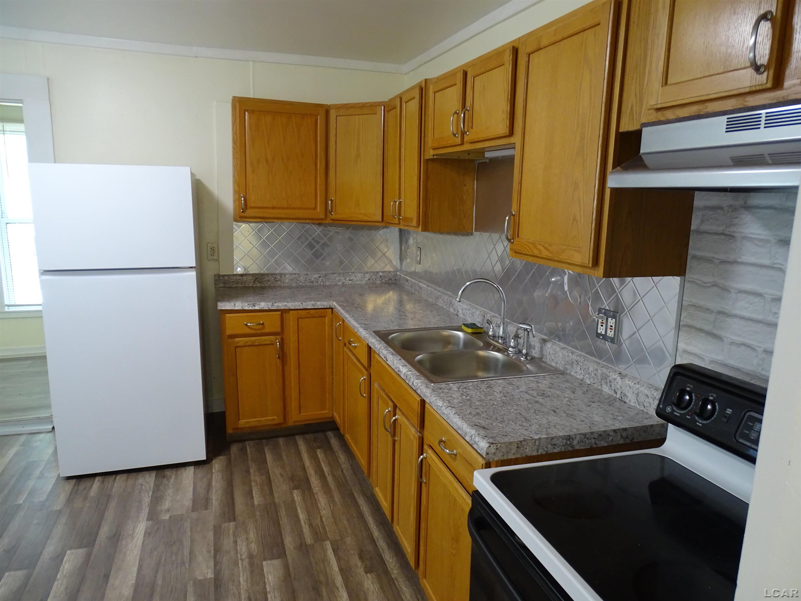 423 E Butler Street Adrian City MI 49221