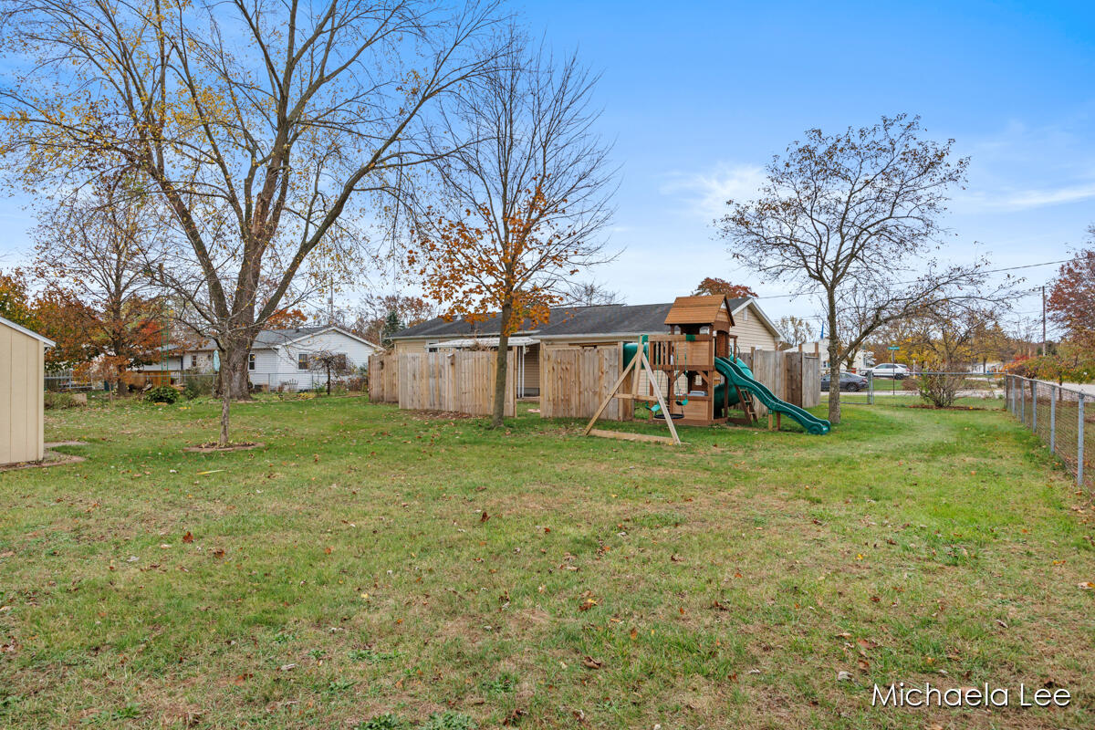 5190 Wallingford Drive NW Alpine Township MI 49321